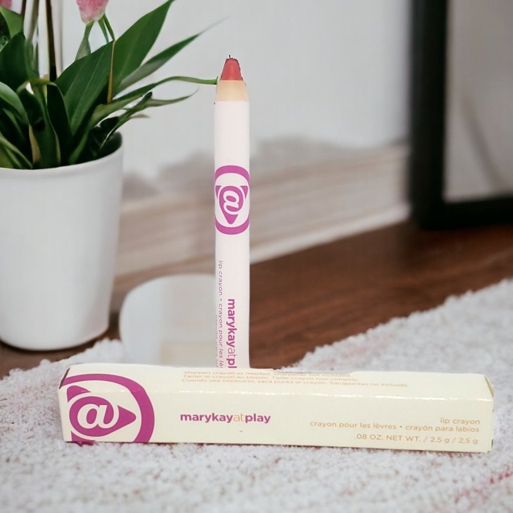 Coral Me Crazy Lip Crayon - Mary Kay At Play Discontinued Limited Edition